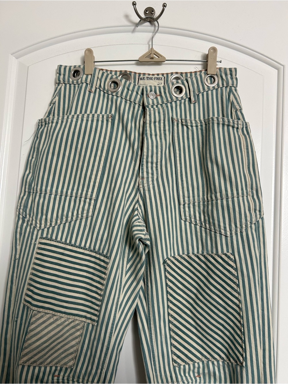 Free People Moxie Railroad Low-Slung Wide Leg Barrel Jeans Size 27 Nautical Boho - Picture 4 of 15